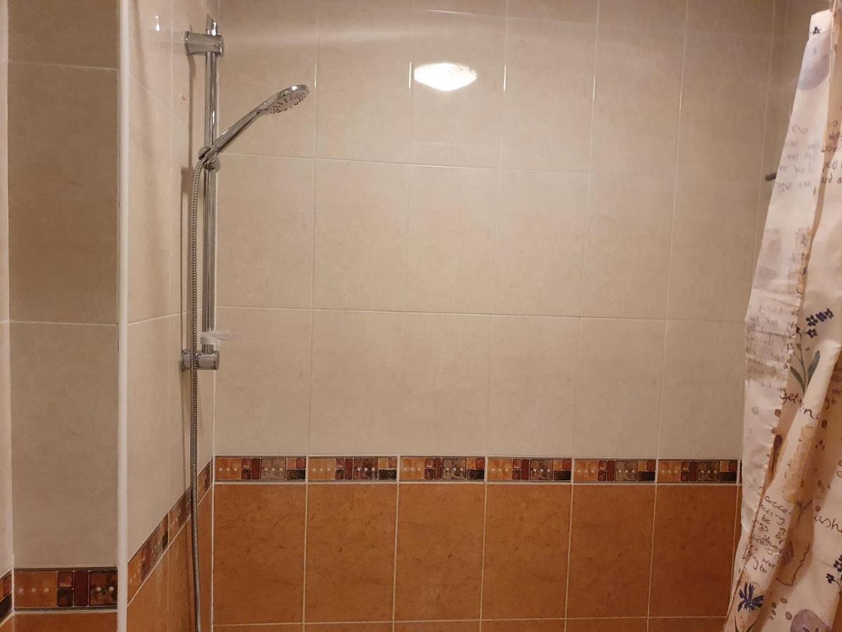 Seaview A Spectacular 3 Bed 3 Bathroom Penthouse Manilva Esterno foto