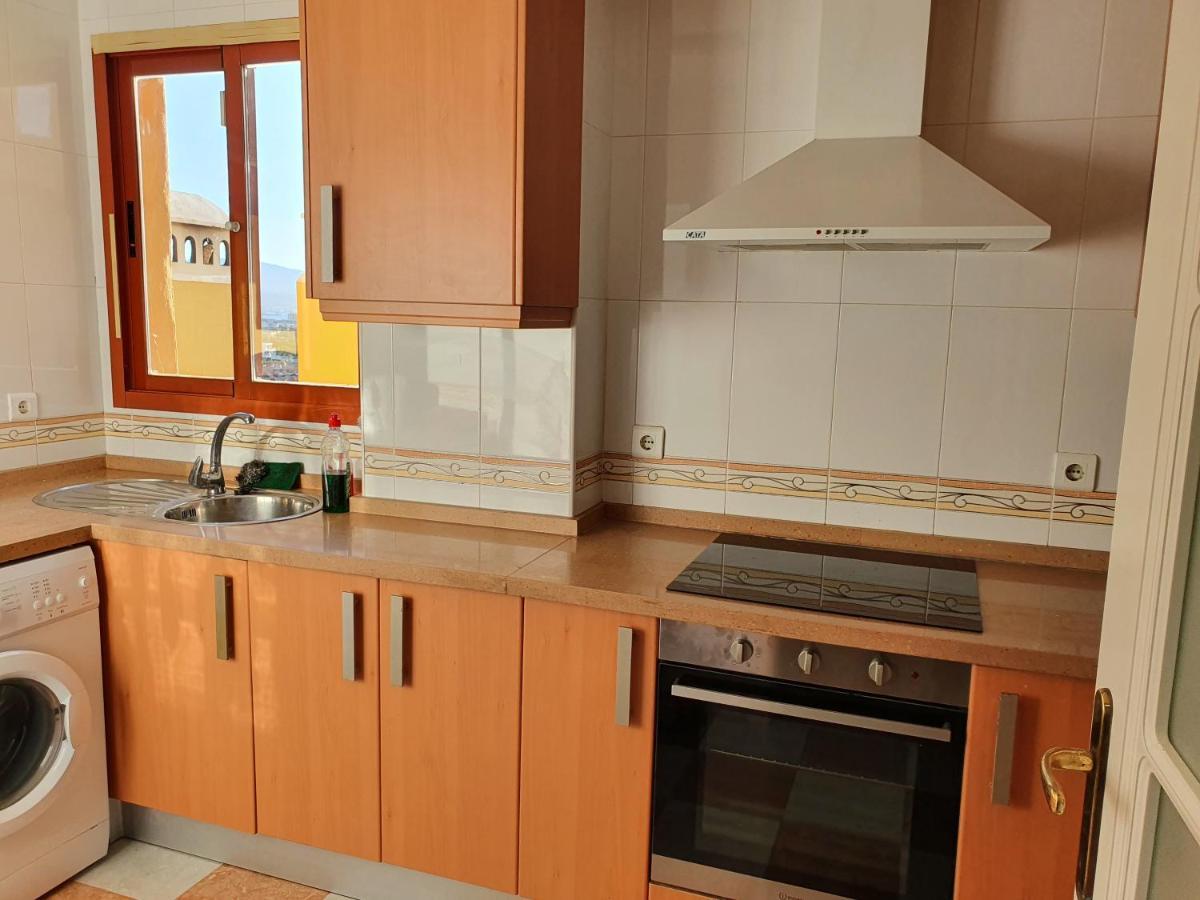 Seaview A Spectacular 3 Bed 3 Bathroom Penthouse Manilva Esterno foto