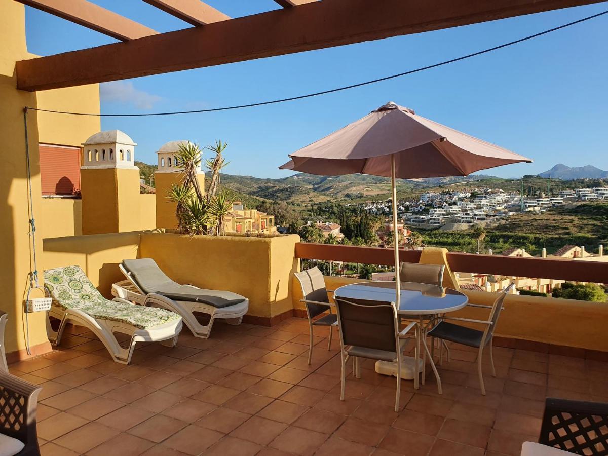Seaview A Spectacular 3 Bed 3 Bathroom Penthouse Manilva Esterno foto