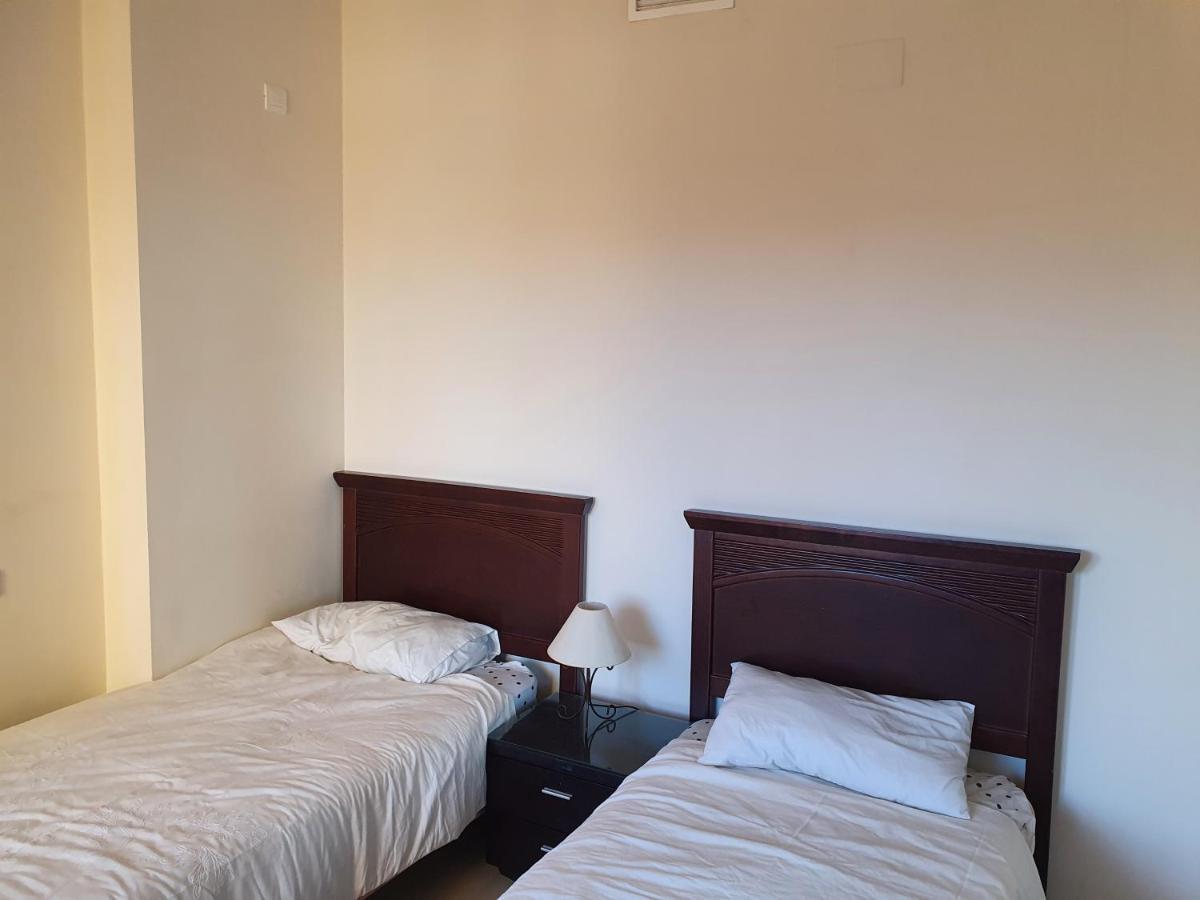 Seaview A Spectacular 3 Bed 3 Bathroom Penthouse Manilva Esterno foto